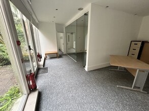 Armitage Rd, Rugeley for rent Interior Photo- Image 1 of 6