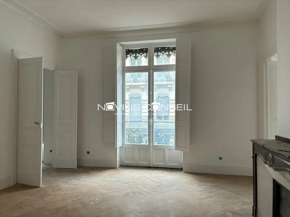 Office in Toulouse to rent Interior Photo- Image 1 of 8