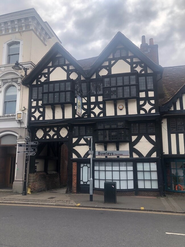 More details for 40 The Borough, Farnham - Retail to Rent