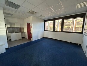 Office in Lyon to rent Interior Photo- Image 2 of 7