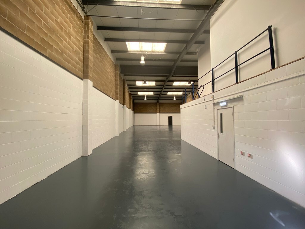 London Rd, Stanway to rent Interior Photo- Image 1 of 4
