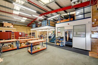 Asheridge Rd, Chesham to rent Interior Photo- Image 2 of 24