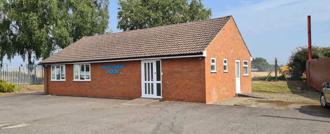 Droitwich Rd, Hartlebury for sale Primary Photo- Image 1 of 1