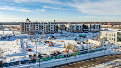 Mississippi River Blvd, Saint Paul, MN for rent Building Photo- Image 1 of 3