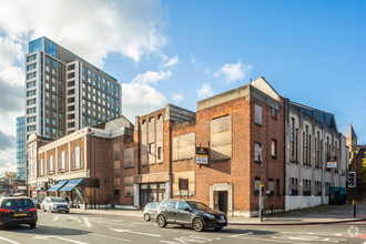 Archway Rd, London for rent Building Photo- Image 1 of 6