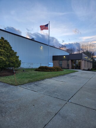 More details for 15005 Enterprise Way, Middlefield, OH - Industrial for Rent