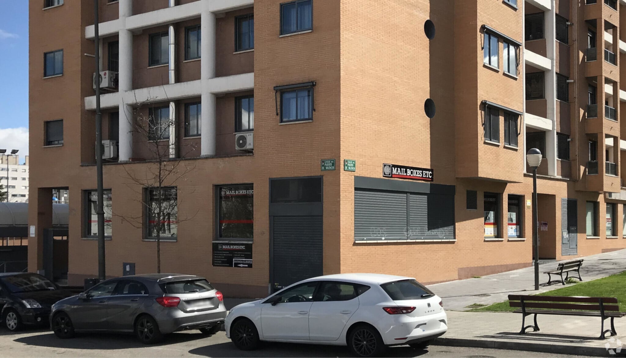 Calle Puerto de Valencia, Coslada, Madrid for sale Building Photo- Image 1 of 2