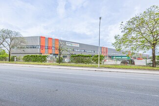 More details for 1-5 Route Du Bassin 6, Gennevilliers - Industrial to Rent