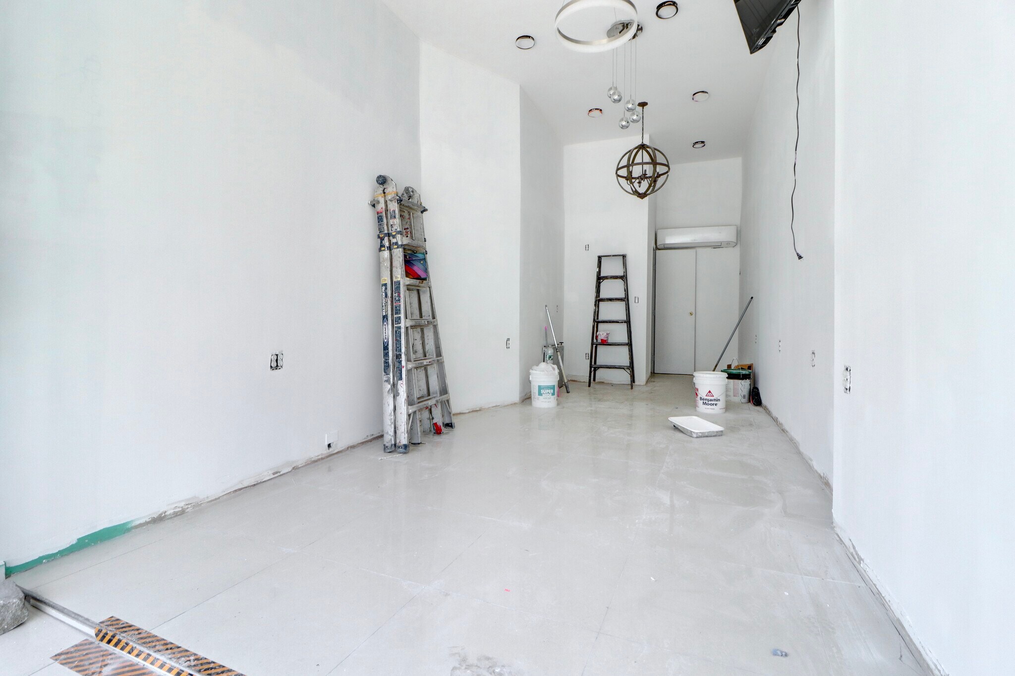 6903 Myrtle Ave, Ridgewood, NY for sale Primary Photo- Image 1 of 1