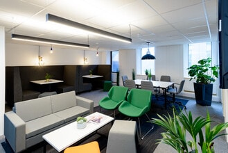 Lewins Mead, Bristol to rent Interior Photo- Image 2 of 17