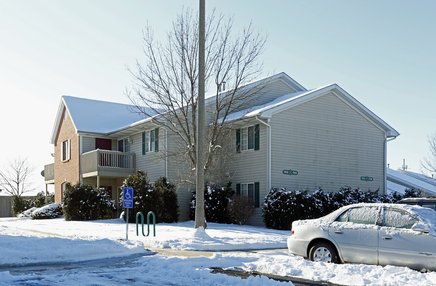 718 N State Road 9, Columbia City, IN for sale - Primary Photo - Image 1 of 1