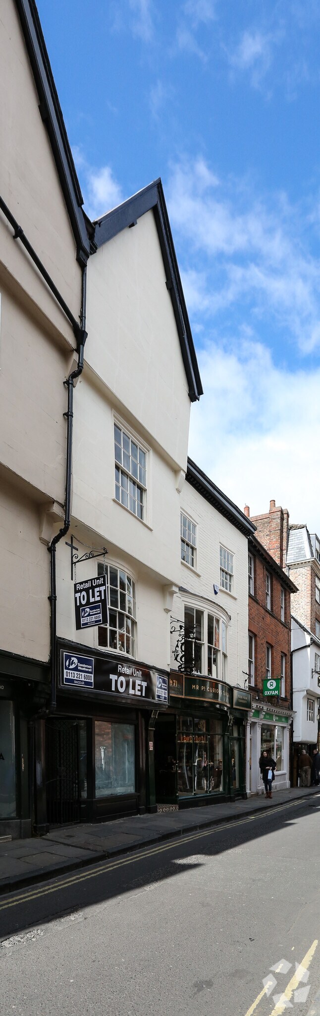 71-73 Low Petergate, York for sale Primary Photo- Image 1 of 1