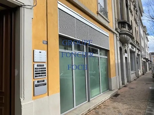 Office in Villefranche-sur-Saône for sale Building Photo- Image 1 of 5