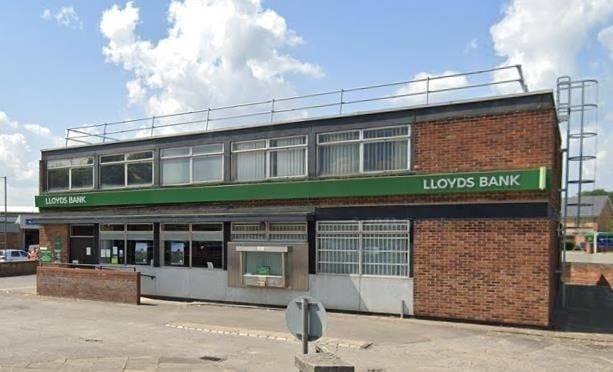 More details for 2 Gatehouse Rd, Aylesbury - Retail for Sale