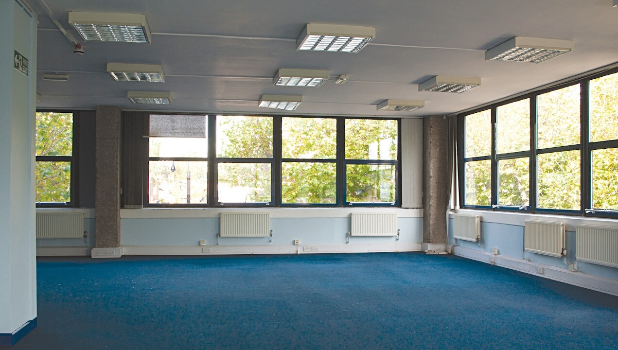 Crown Glass Pl, Nailsea for sale Building Photo- Image 1 of 1