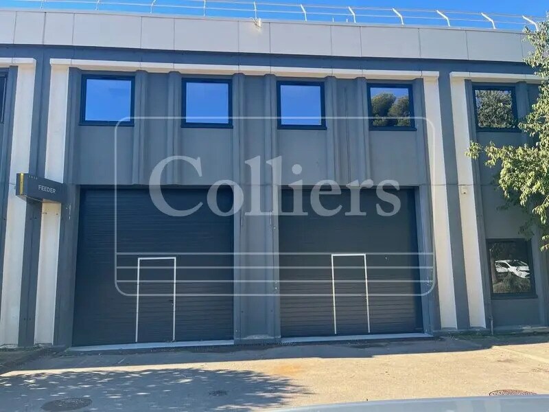 Office in Vitrolles to rent Building Photo- Image 1 of 10