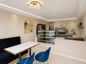 1-1B High St, Uxbridge to rent Interior Photo- Image 1 of 1