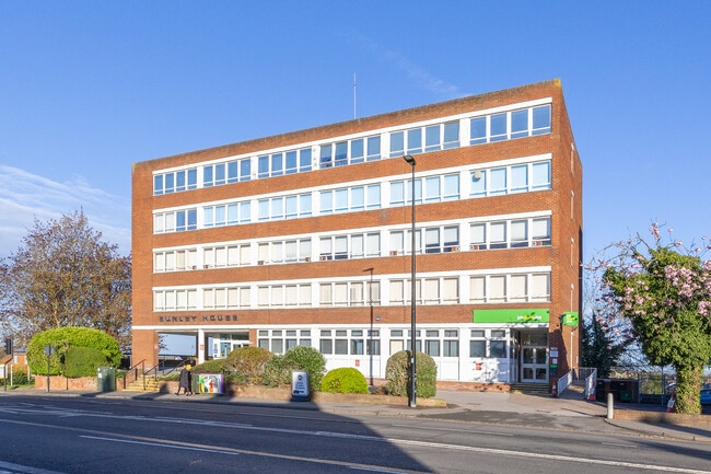 More details for Oxford Rd, Aylesbury - Office to Rent