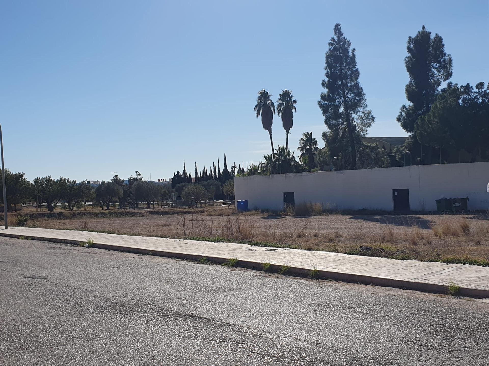 Land in València, Valencia for sale Primary Photo- Image 1 of 8