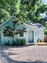 2508 E Cesar Chavez St, Austin, TX for rent Primary Photo- Image 1 of 18