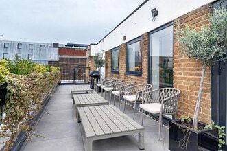 58-59 Great Marlborough St, London to rent Interior Photo- Image 2 of 9