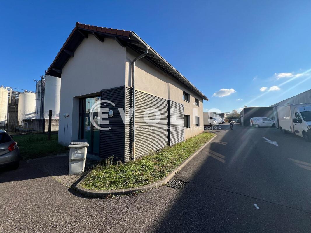 Light Industrial in Rillieux-la-Pape to rent Building Photo- Image 1 of 7