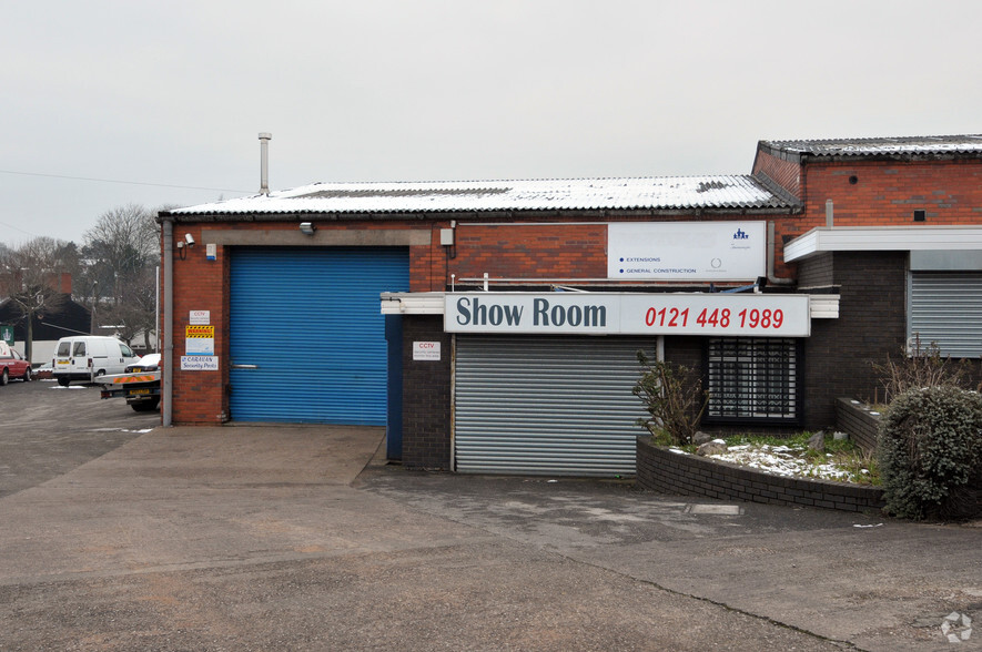 Waterfall Ln, Cradley Heath for rent - Building Photo - Image 2 of 4