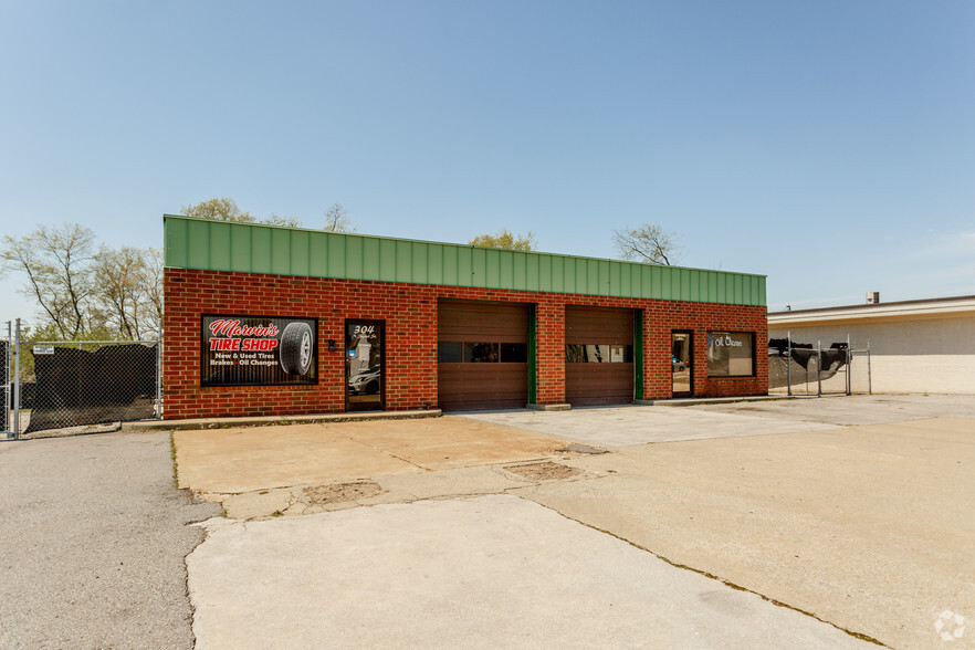 304 N 2nd St, Clarksville, TN for sale - Primary Photo - Image 1 of 1