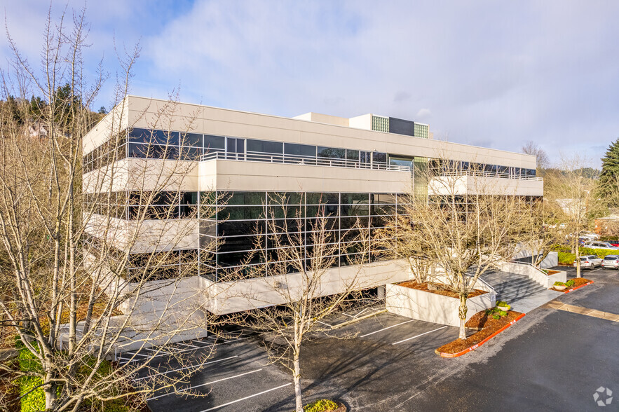 6915 SW MacAdam Ave, Portland, OR for rent - Building Photo - Image 1 of 4