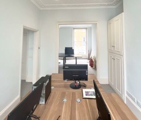 5 Anderson St, London for sale Interior Photo- Image 1 of 1