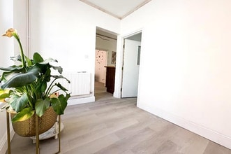 71A Bethcar St, Ebbw Vale to rent Interior Photo- Image 2 of 3