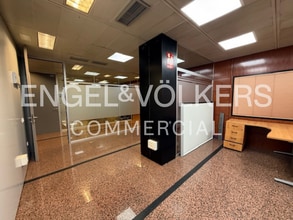 Office in Villaviciosa de Odón, Madrid to rent Interior Photo- Image 1 of 2
