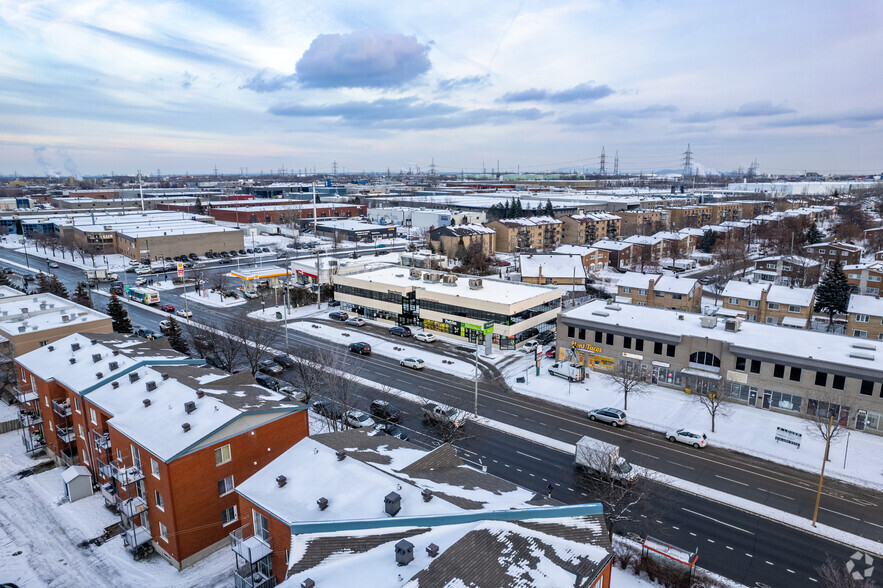 9030-9056 Boul Maurice-Duplessis, Montréal, QC for rent - Aerial - Image 2 of 4