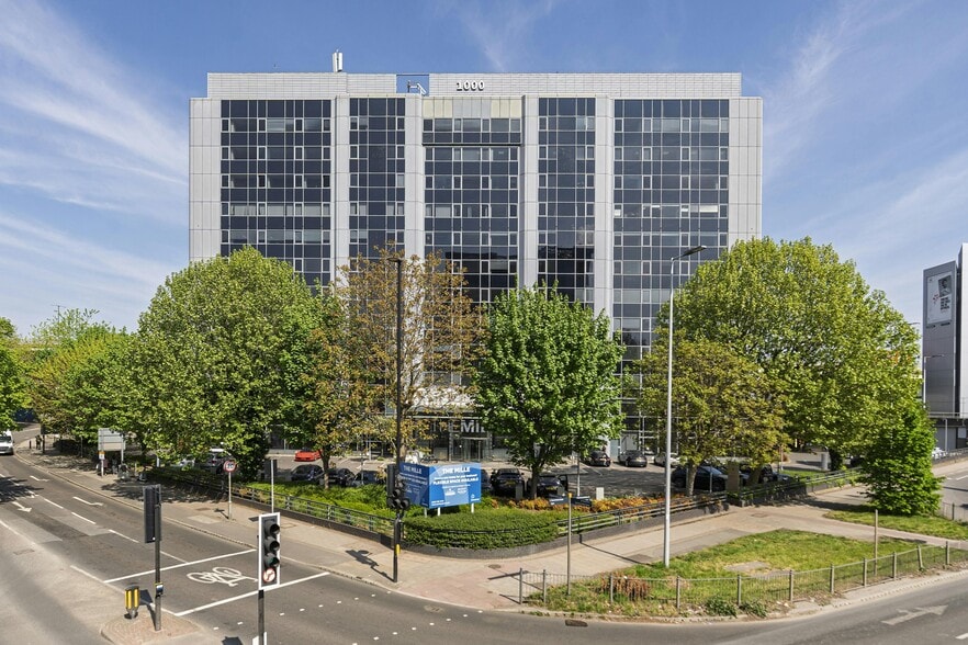 1000 Great West Rd, Brentford to rent - Building Photo - Image 2 of 162