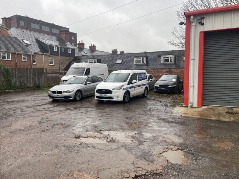 29-31 Leat St, Tiverton to rent - Building Photo - Image 2 of 2