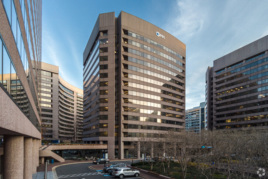 1225 S Clark St, Arlington, VA for rent - Building Photo - Image 1 of 5