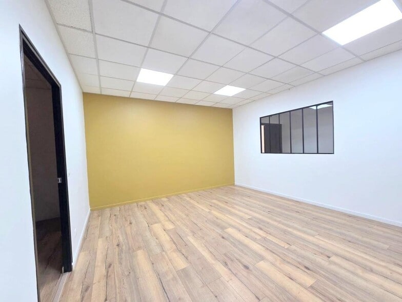Office in Argenteuil to rent - Interior Photo - Image 3 of 21