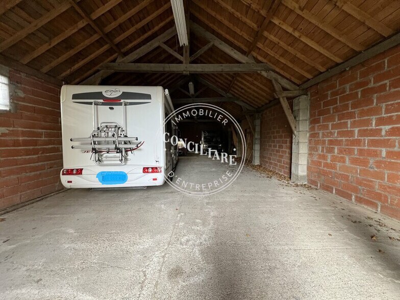 54 Avenue D'Ox, Muret to rent - Building Photo - Image 3 of 4