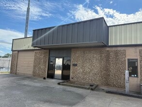 413 N Walnut Ave, Broken Arrow, OK to rent Building Photo- Image 2 of 20