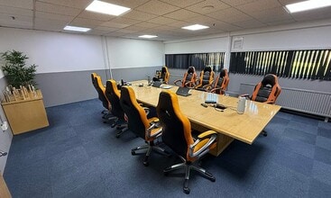 Manor Park Industrial Estate, Runcorn to rent Interior Photo- Image 1 of 4
