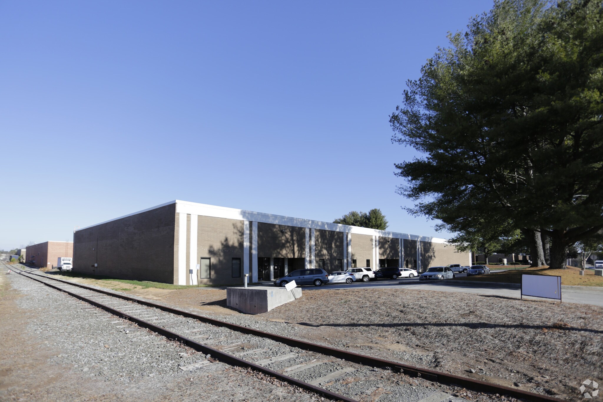 6796 Jimmy Carter Blvd, Peachtree Corners, GA for sale Primary Photo- Image 1 of 1