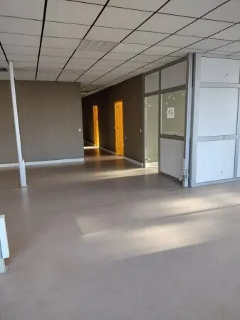 Light Industrial in Perpignan for sale - Interior Photo - Image 2 of 4