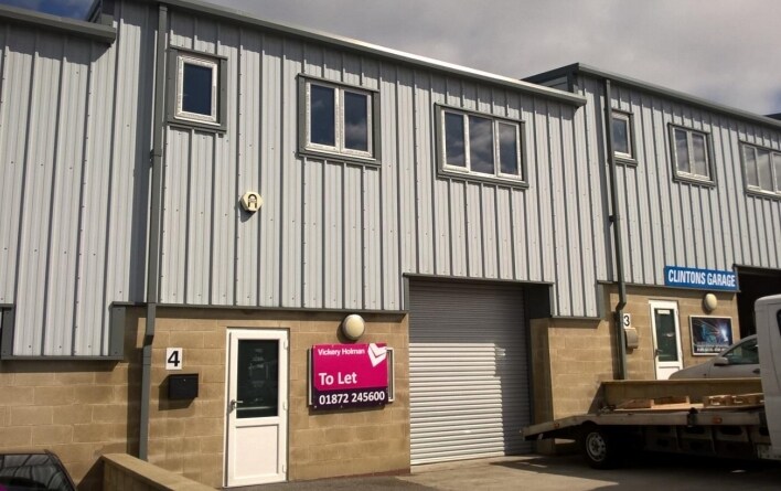 Hellys Court, Helston to rent - Building Photo - Image 2 of 2