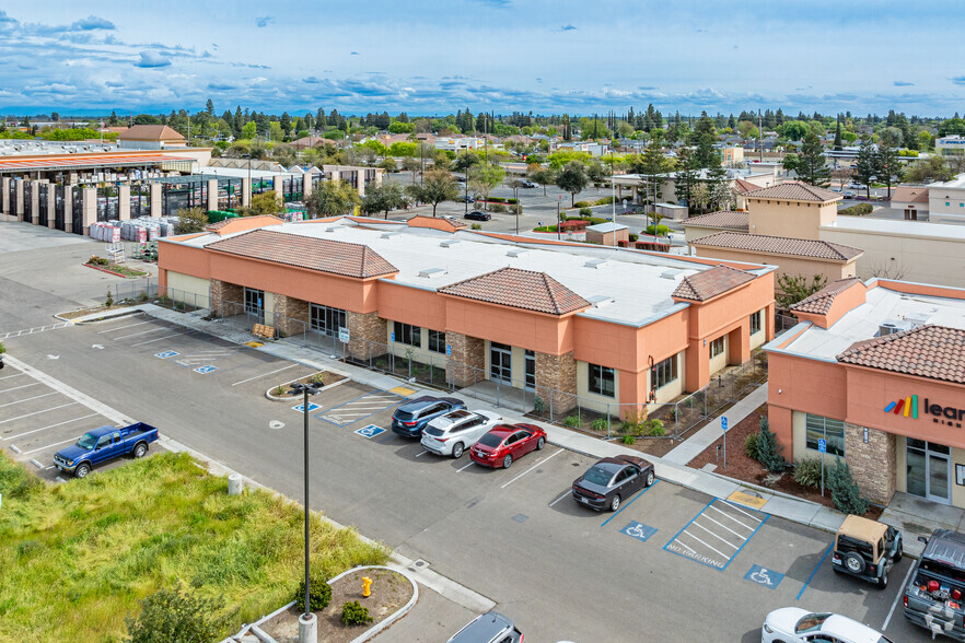 1504-1539 E Prosperity Ave, Tulare, CA for rent - Aerial - Image 3 of 8