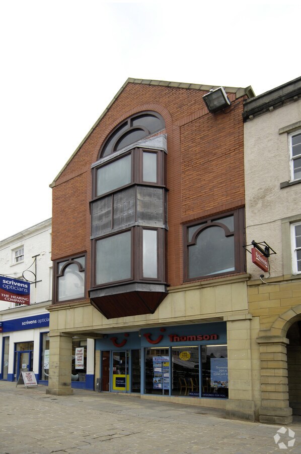 23 Market Pl, Chesterfield S40 1PJ UK