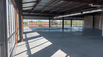 800 N Mayfair Rd, Wauwatosa, WI to rent - Commercial Listing Video 