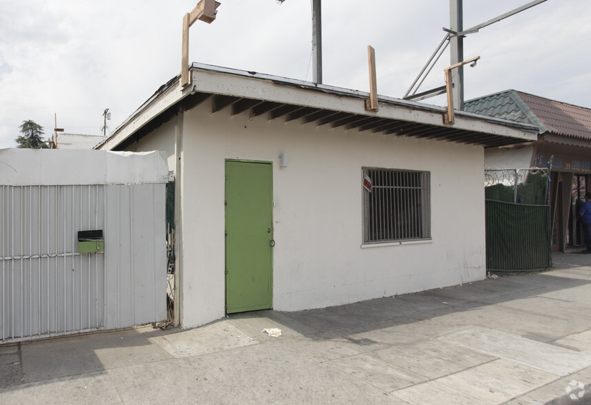 259 E Base Line St, San Bernardino, CA for sale - Primary Photo - Image 1 of 2