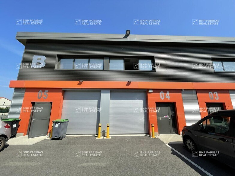 Light Industrial in Toulouse to rent - Building Photo - Image 2 of 15