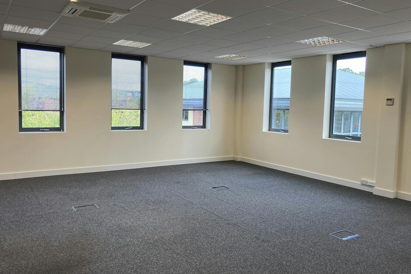 Bell Ln, Amersham, BKM HP6 6GL - Unit A11 -  - Interior Photo - Image 2 of 4