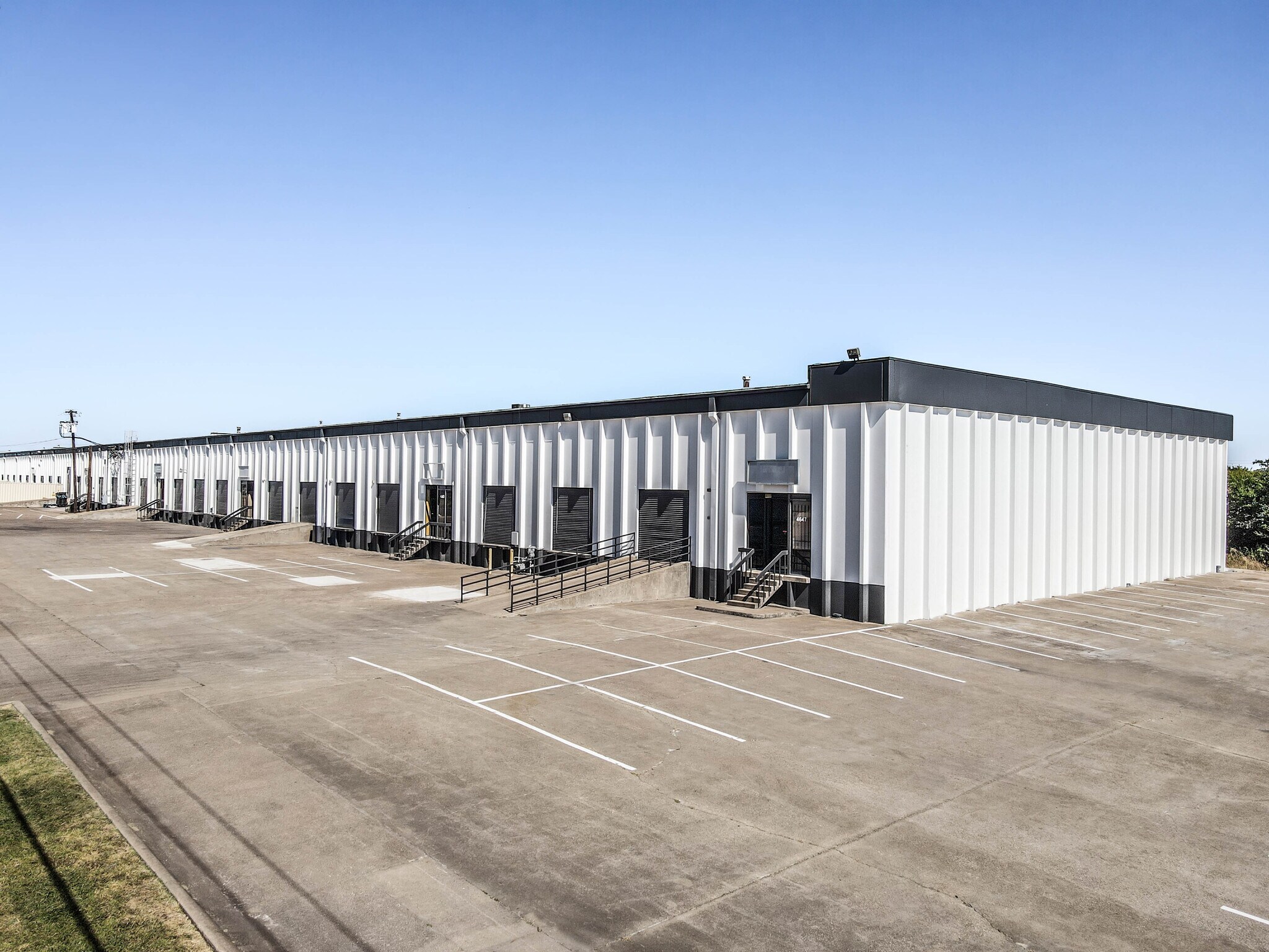 4545-4585 Mint Way, Dallas, TX to rent Building Photo- Image 1 of 8